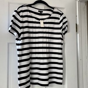 Talbots strip short sleeve top
